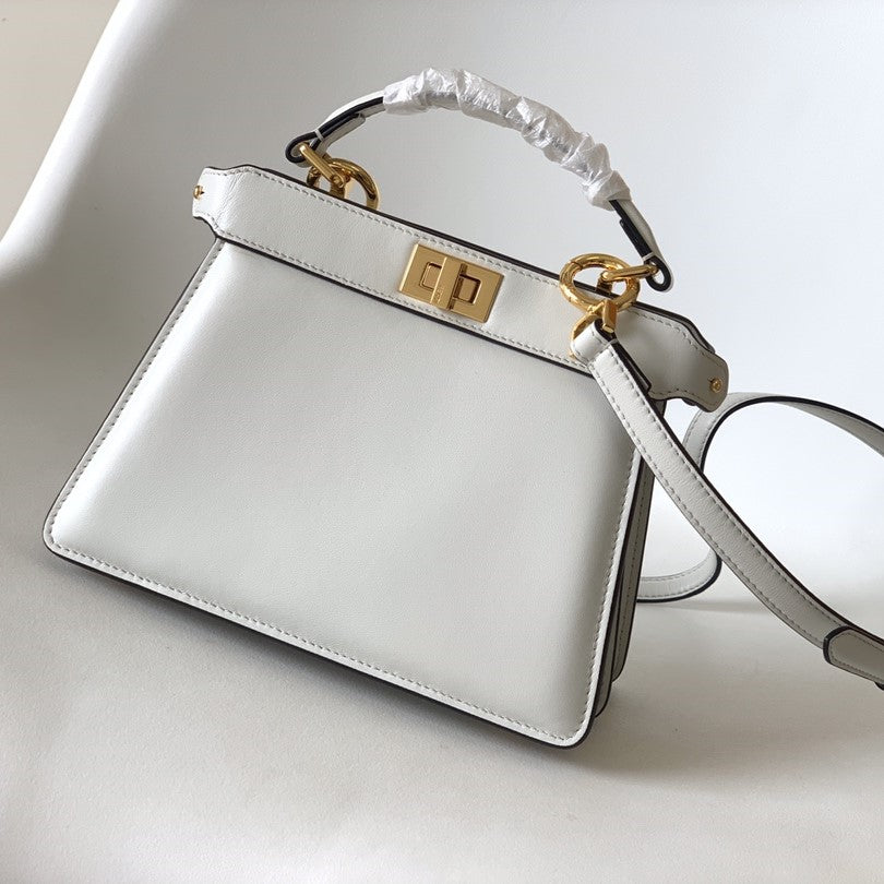 Luxury FendiPeekaboo ISeeU Petite 20 Bag White Lambskin Ghw