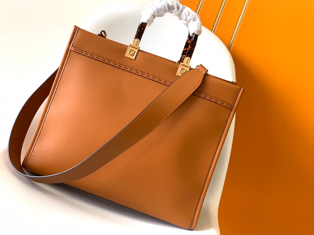 Luxury FendiFend Sunshine Medium Bag 35 Tan Leather