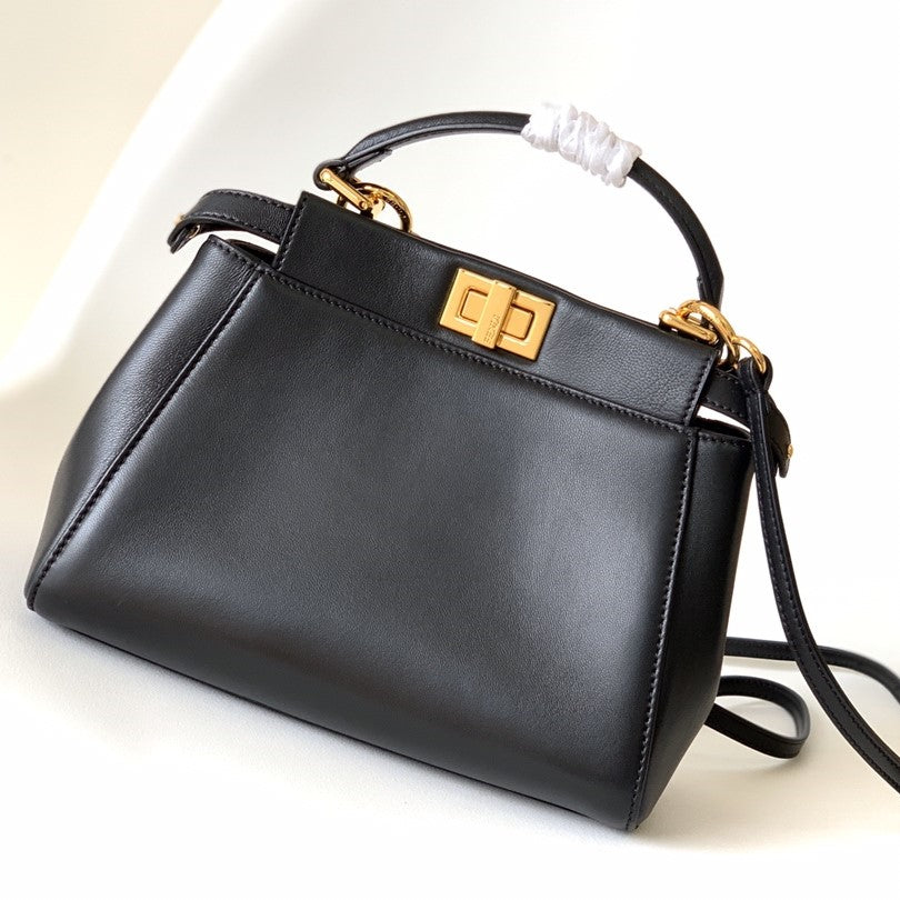 Luxury FendiPeekaboo Mini 23cm Bag black lambskin gold hardware