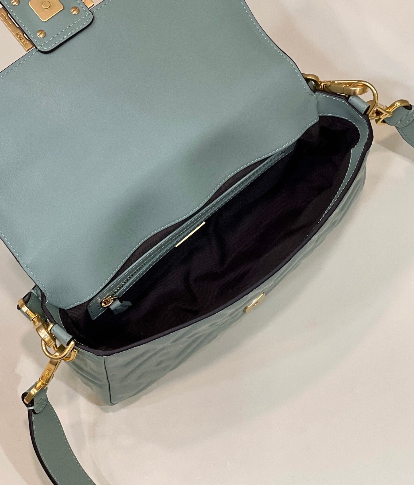 Luxury FendiBAGUETTE WITH FF MOTIF 27 IN VIRIDIAN GREEN SOFT LAMBSKIN GOLD HARDWARE
