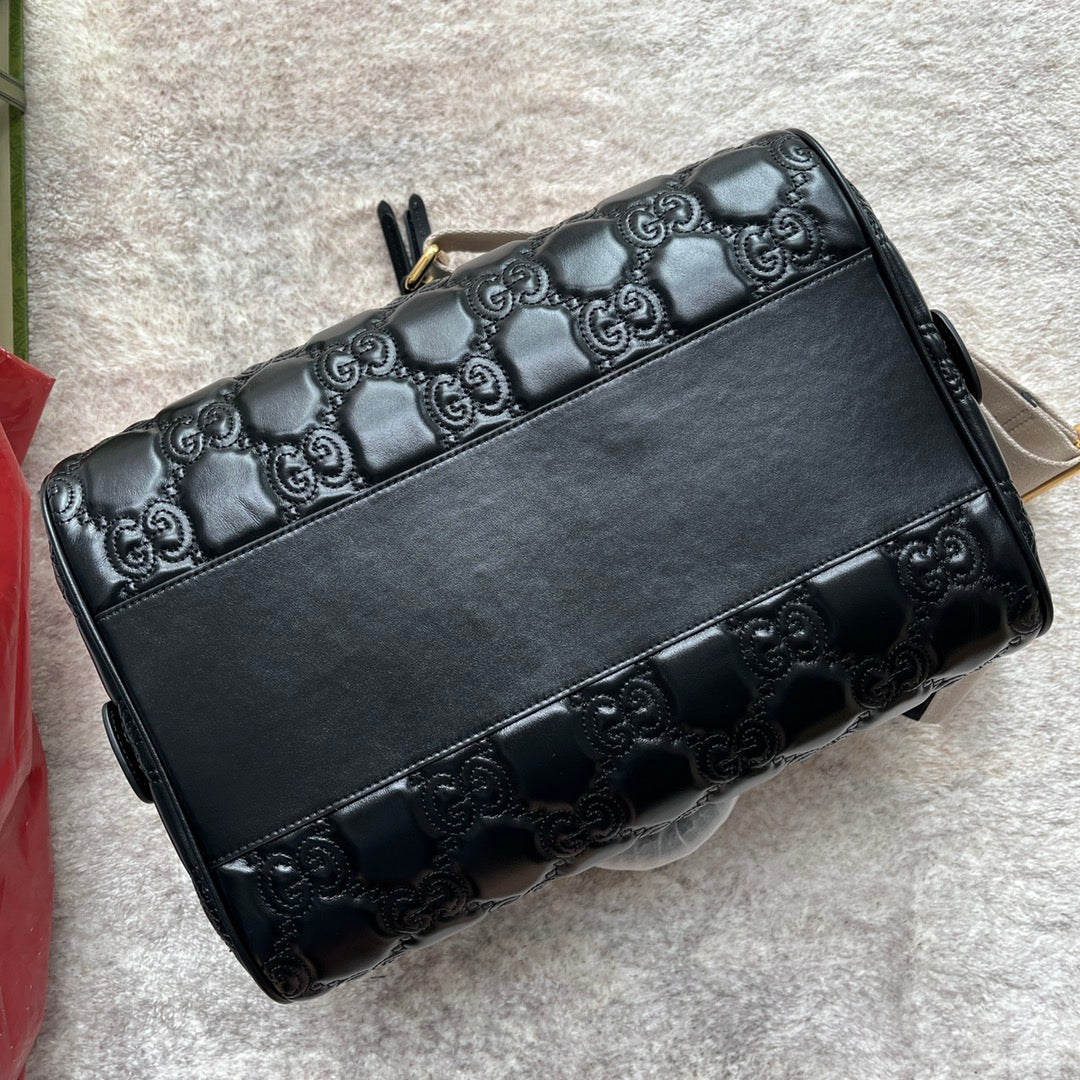 Luxury Gucci MATELASSÉ TOP HANDLE BAG 31 IN BLACK EMBOSSED CALFSKIN GOLD HARDWARE