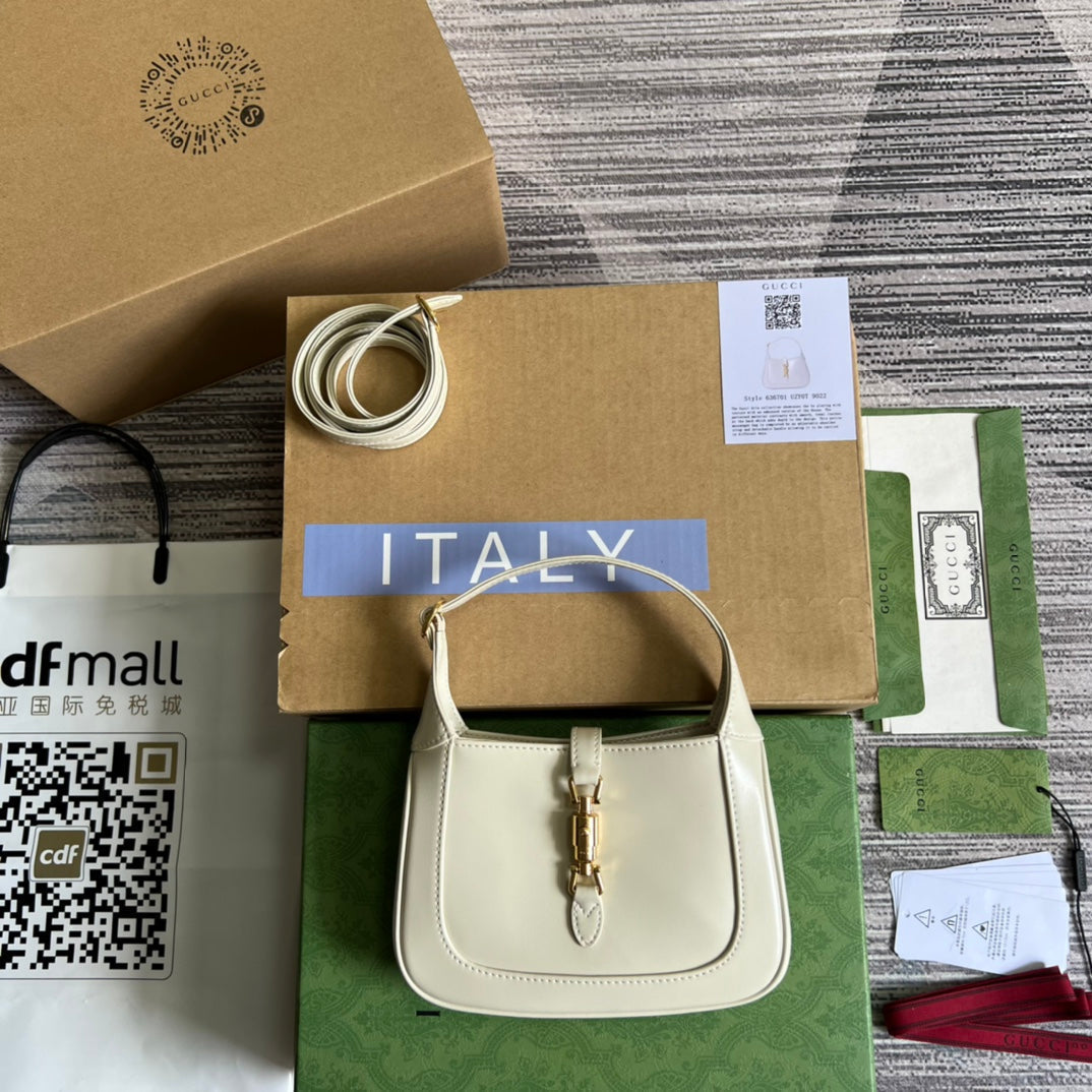 Luxury Gucci GG JACKIE MINI 19 SHOULDER BAG IN WHITE CALFSKIN