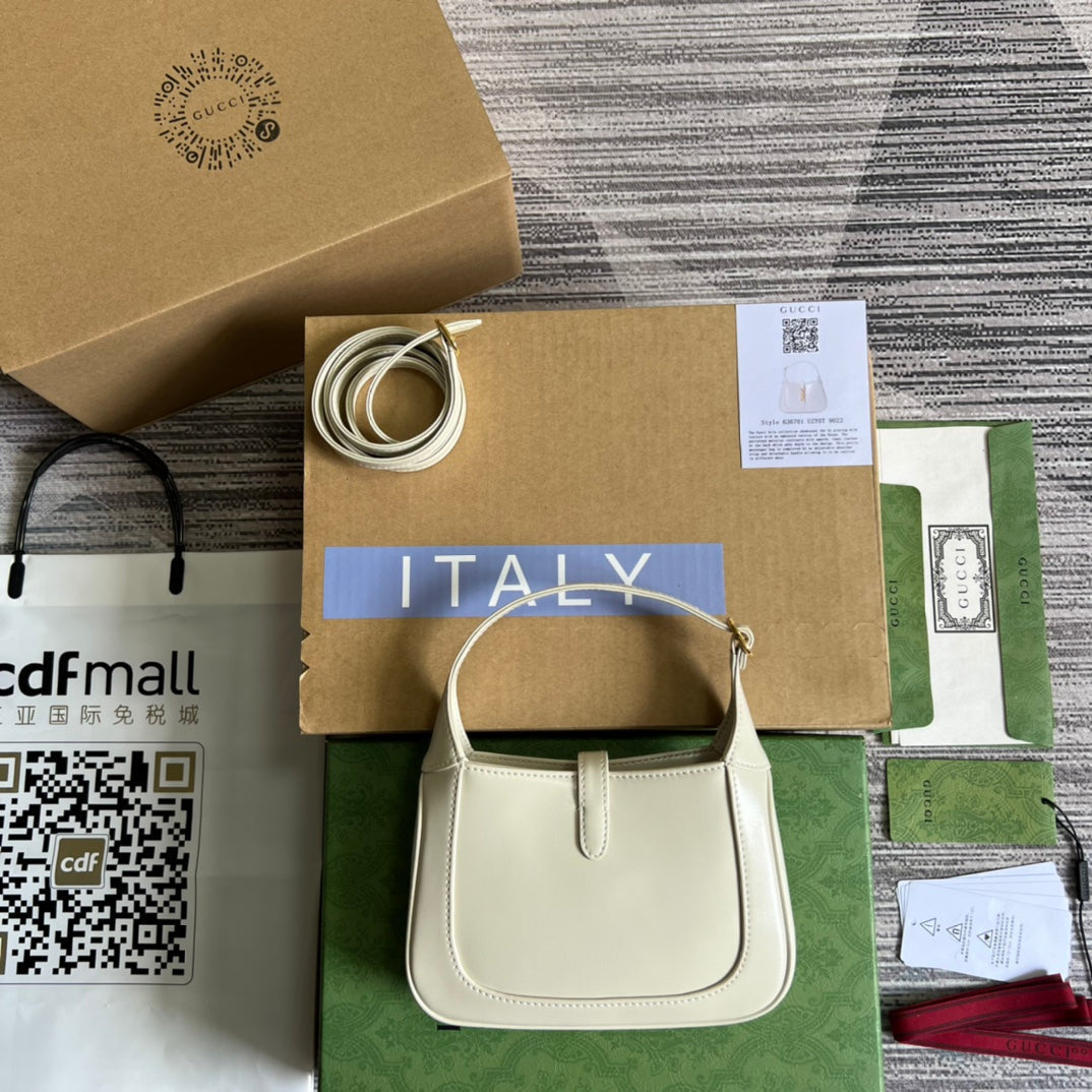 Luxury Gucci GG JACKIE MINI 19 SHOULDER BAG IN WHITE CALFSKIN
