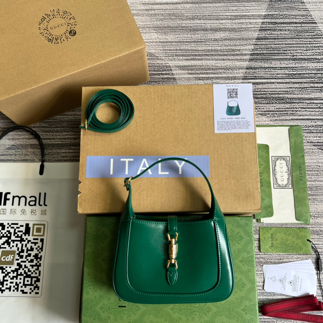 Luxury Gucci GG JACKIE MINI 19 SHOULDER BAG IN GREEN FOREST CALFSKIN