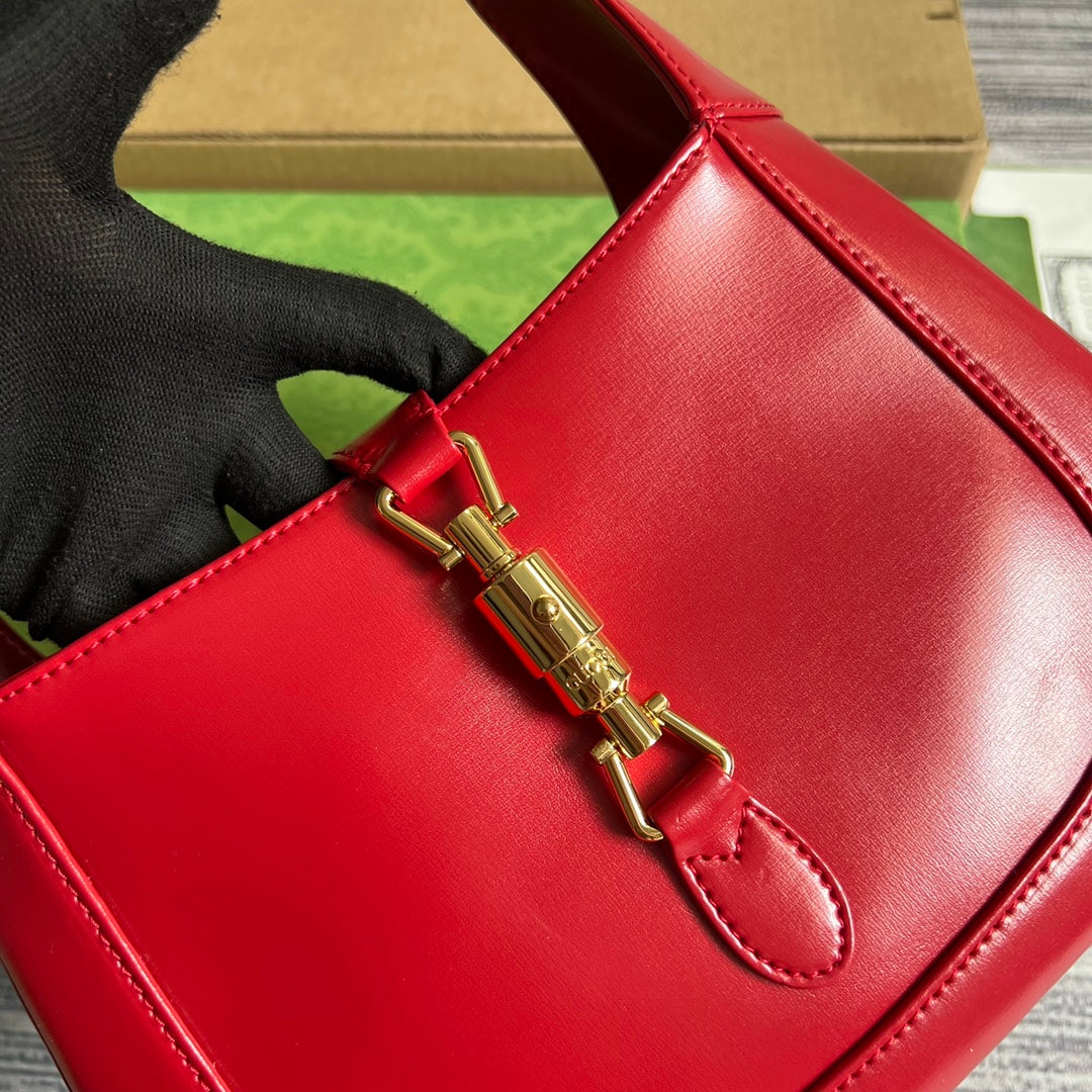 Luxury Gucci GG JACKIE SMALL 28 SHOULDER BAG IN CHERRY RED CALFSKIN