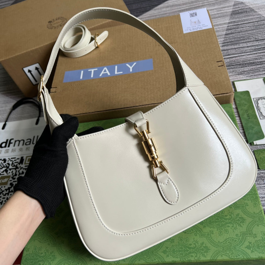 Luxury Gucci GG JACKIE SMALL 28 SHOULDER BAG IN WHITE CALFSKIN