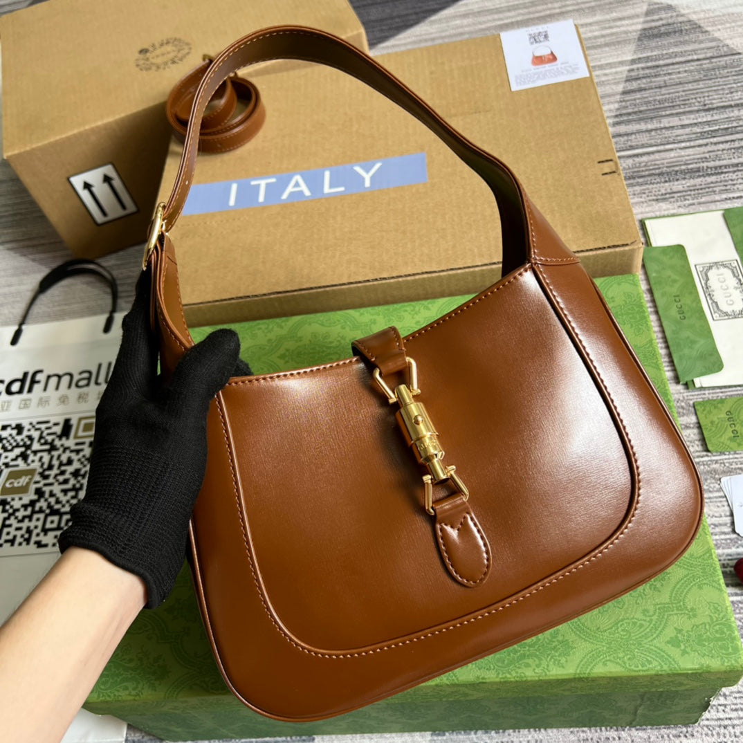 Luxury Gucci GG JACKIE SMALL 28 SHOULDER BAG IN CINNAMON BROWN CALFSKIN