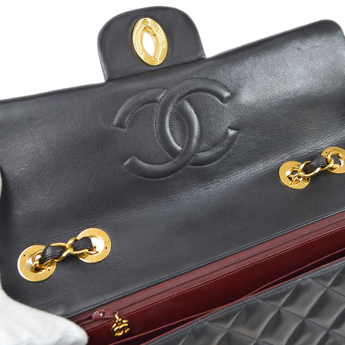 CHANEL 1994-1996 Black Lambskin Classic Flap Maxi 75100