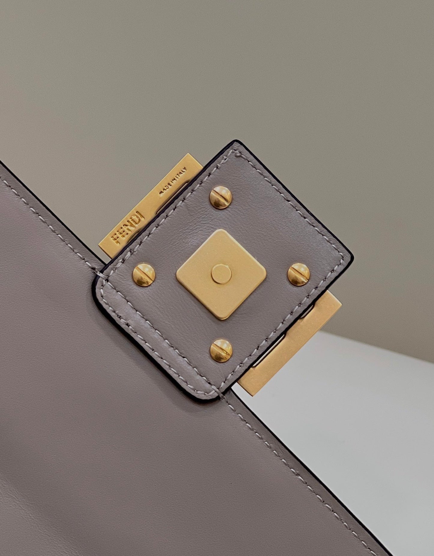 Luxury FendiBAGUETTE WITH FF MOTIF 27 IN PINE CONE SOFT LAMBSKIN GOLD HARDWARE