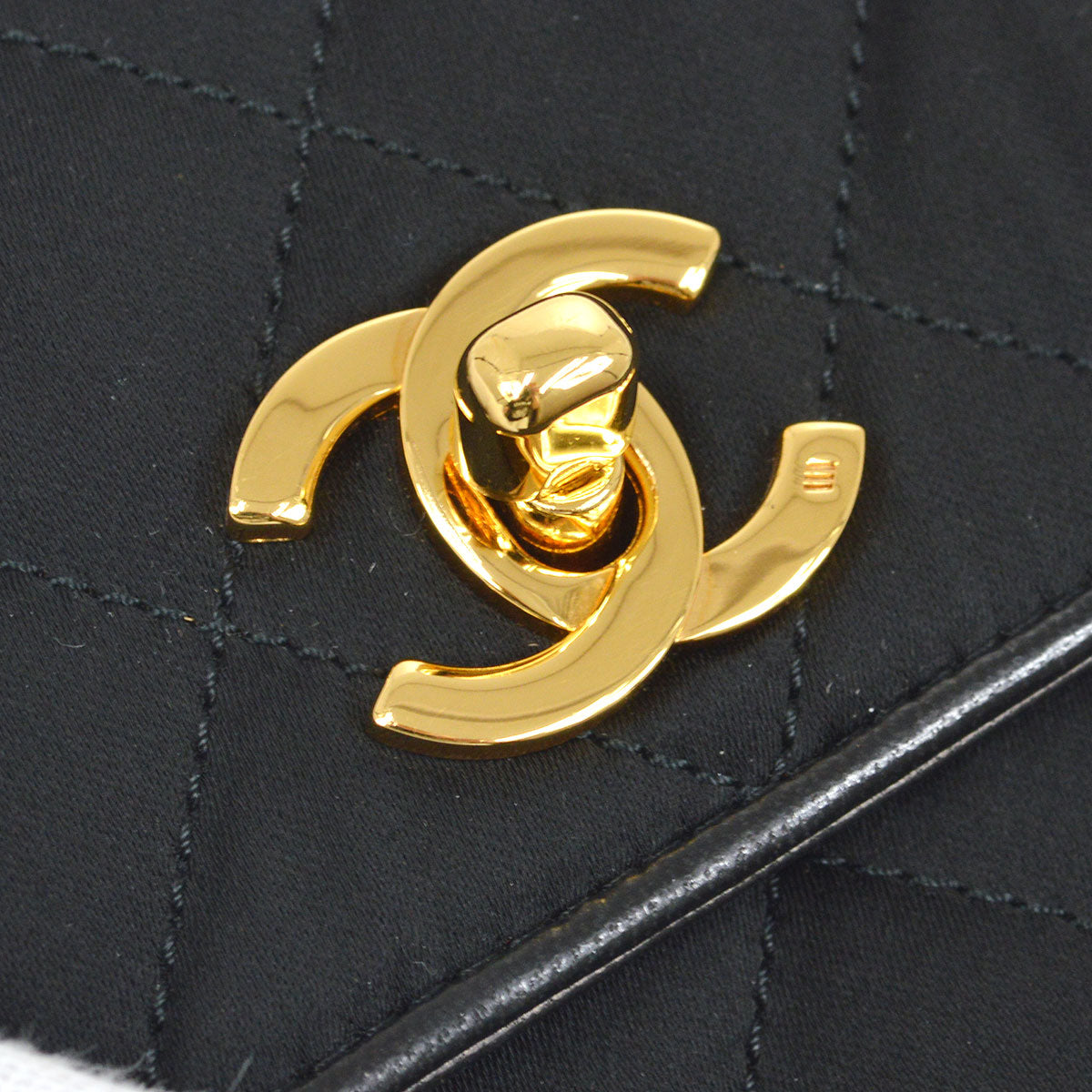 CHANEL★ 1989-1991 Black Satin Octagonal Flap Bag A41381c