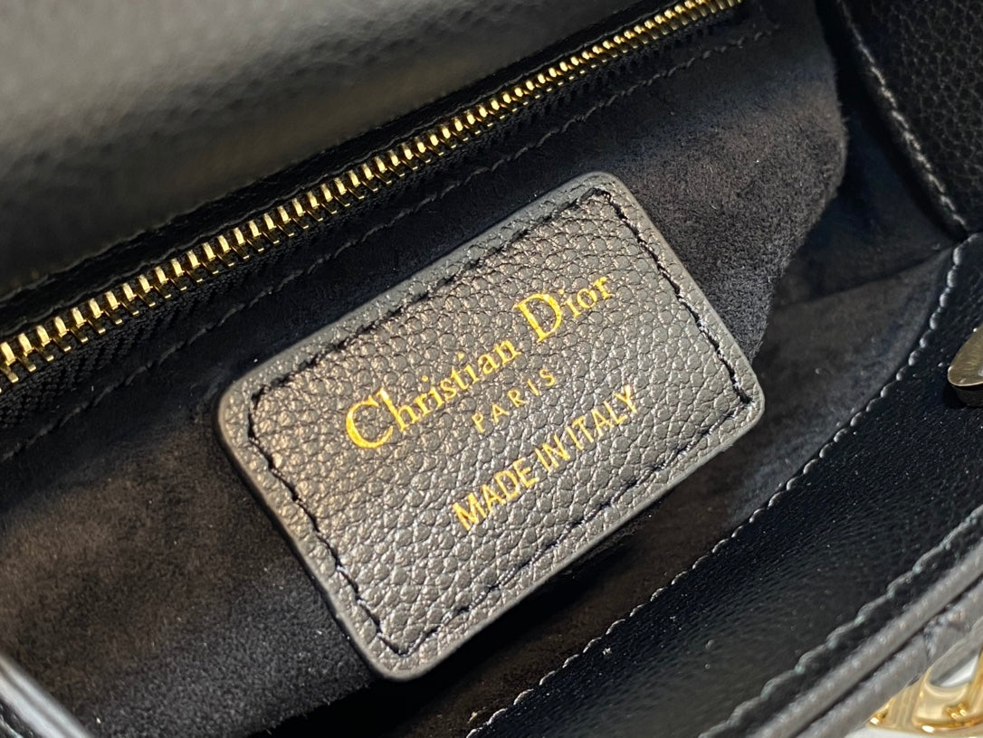 Luxury Diormini lady 17 black casfskin ghw
