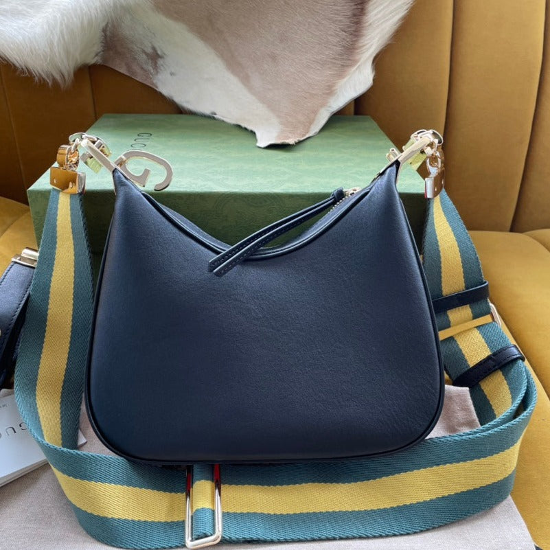 Luxury Gucci GG ATTACHE 23 SMALL SHOULDER BAG BLACK CALFSKIN