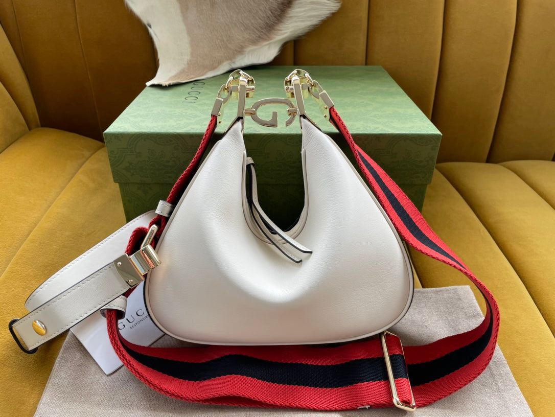 Luxury Gucci GG ATTACHE 23 SMALL SHOULDER BAG WHITE CALFSKIN