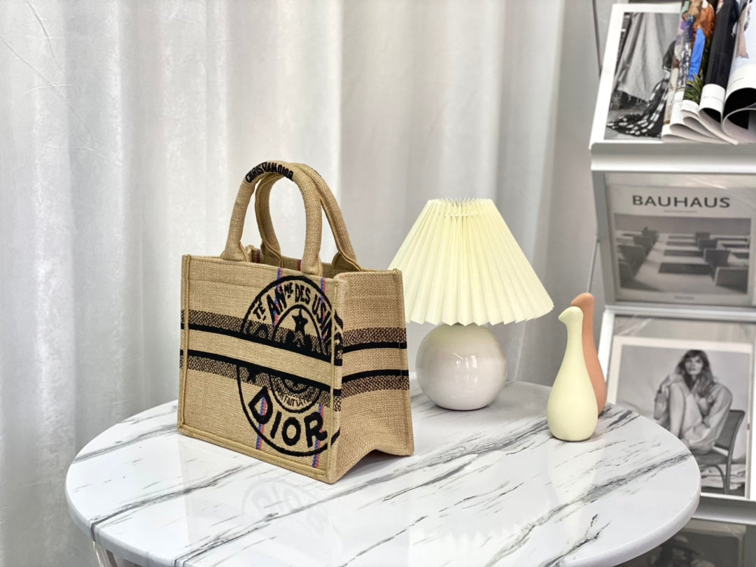 Luxury DiorSHOPPING BAG 26 IN BEIGE AND BLACK EMBROIDERED CANVAS