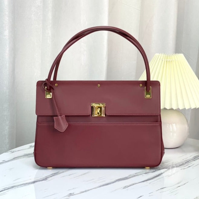Luxury DiorPARISIENNE 30 HANDBAG IN MULBERRY PURPLE SMOOTH CALFSKIN