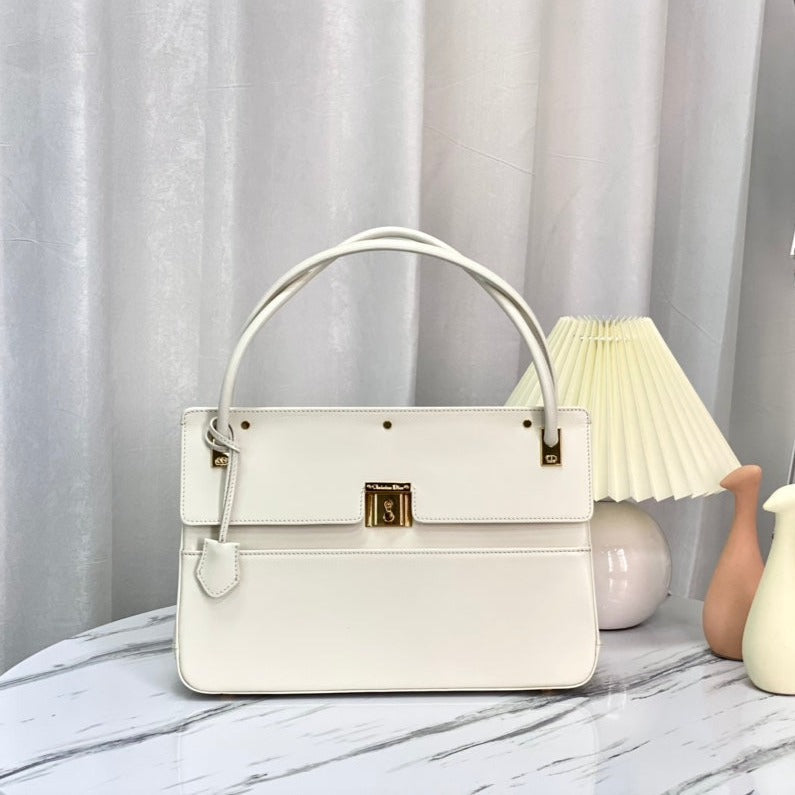 Luxury DiorPARISIENNE 30 HANDBAG IN WHITE SMOOTH CALFSKIN