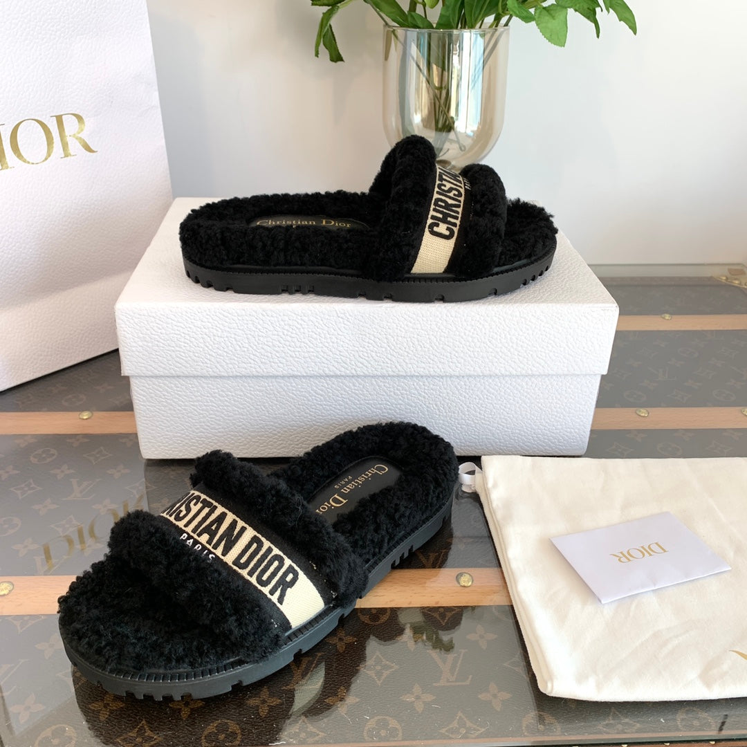 Luxury DiorDway Slide Black Wool Fleece Lining And Canvas Fabric