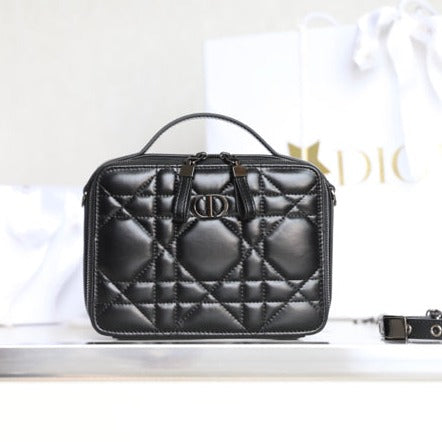Luxury DiorCARO BOX BAG 19 IN BLACK CALFSKIN