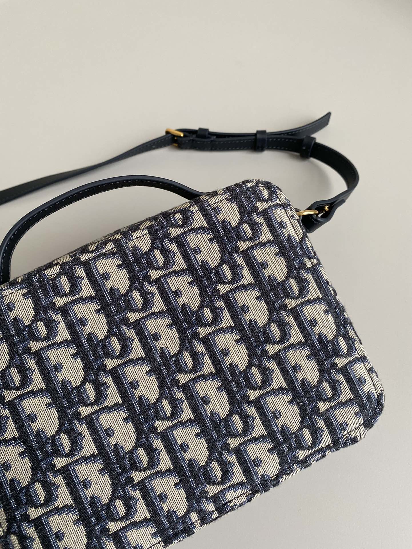 Luxury DiorCARO 18 CAMERA BAG IN BLUE OBLIQUE JACQUARD