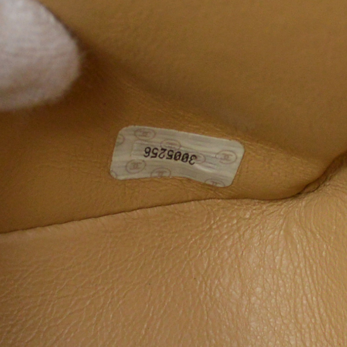 CHANEL 1994-1996 Vertical Classic Flap Jumbo Beige Caviar 53759