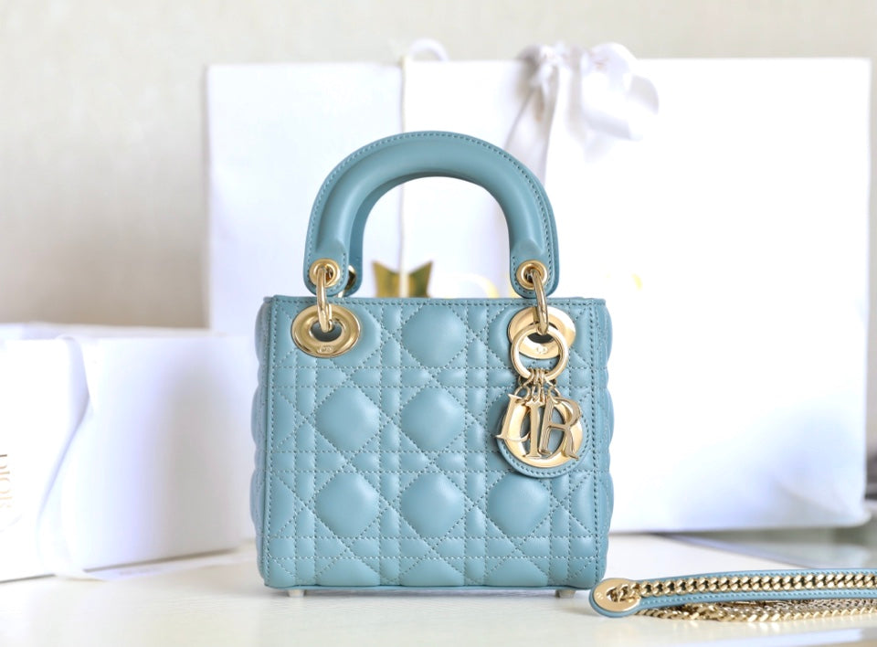 Luxury DiorLADY 17 IN SKY BLUE LAMBSKIN WITH CANNAGE PATTERN