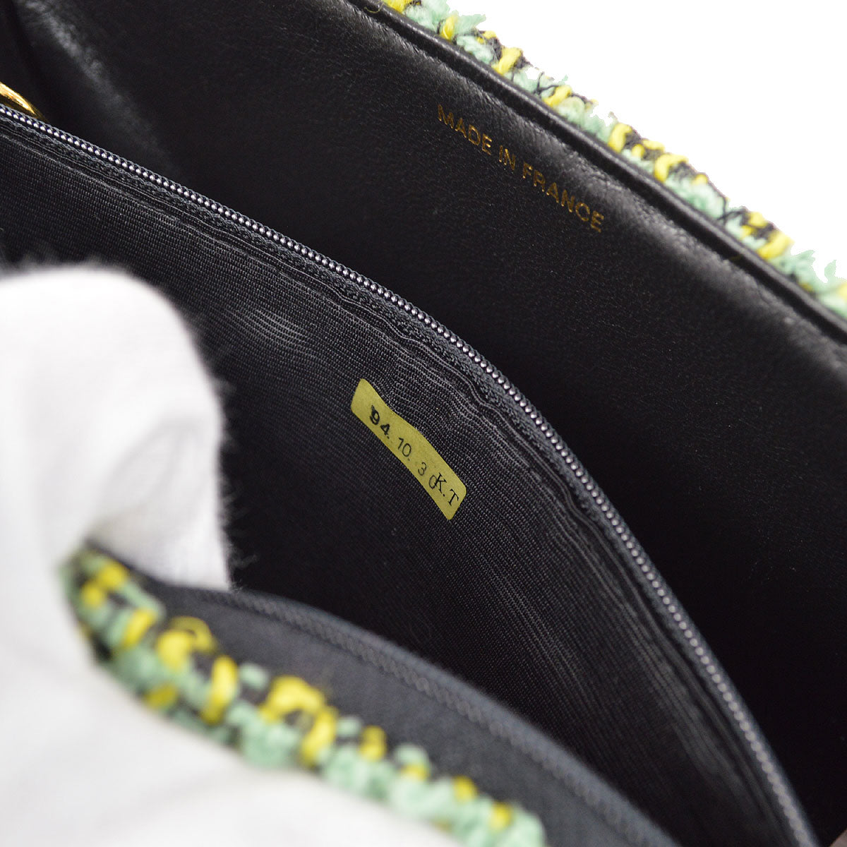 CHANEL * 1994 Classic Flap Handbag Medium Green Tweed 54084