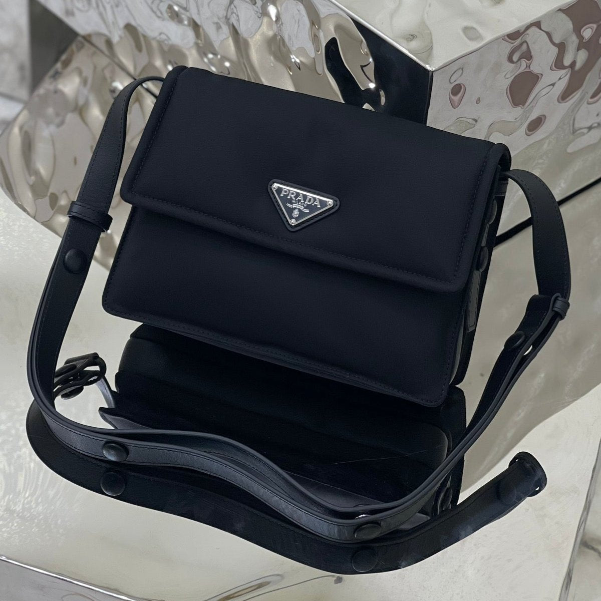 Luxury PradaCINI 23 MEDIUM BAG IN BLACK RE-NYLON WITH STRAP