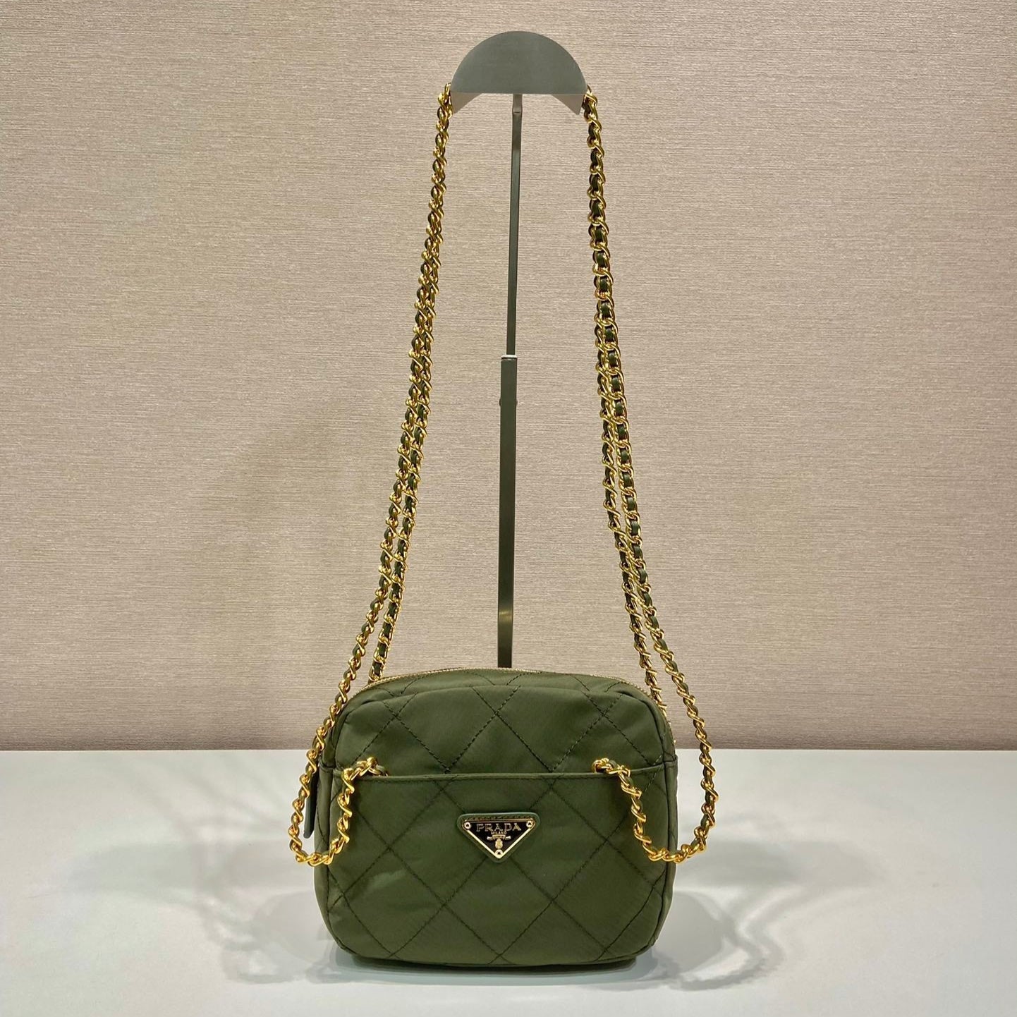 Luxury PradaQUILTED HOBO BAG 19 IN PICKLE GREEN HANDMADE NYLON GOLD HARDWARE