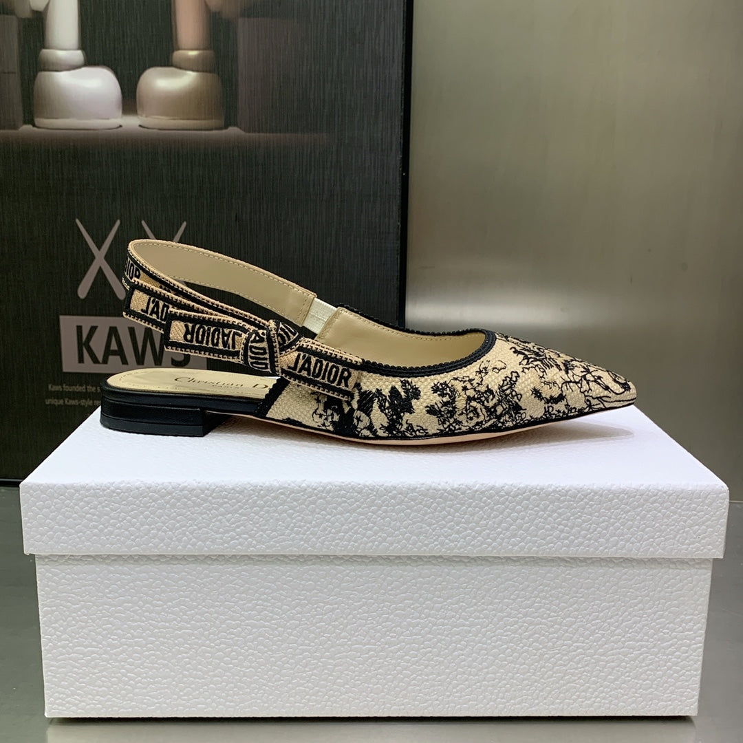 Luxury DiorJA Luxury DiorSlingback Flat Black Embroidered Cotton with Gold-Tone Metallic Thread