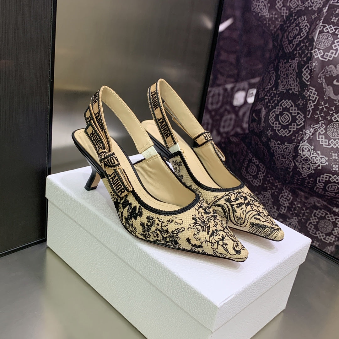 Luxury DiorJA Luxury DiorSlingback Pump 65 Black Embroidered Cotton with Gold-Tone Metallic Thread