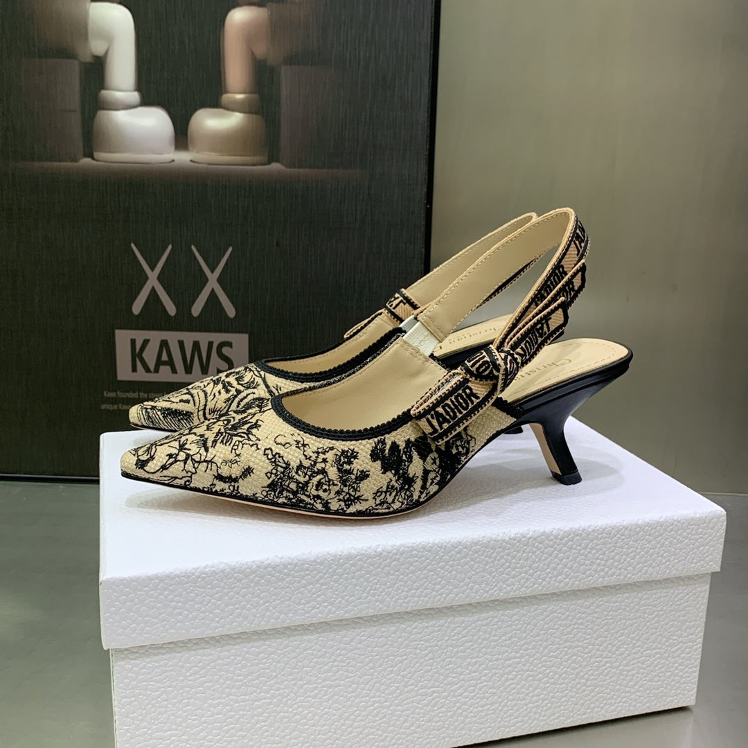 Luxury DiorJA Luxury DiorSlingback Pump 65 Black Embroidered Cotton with Gold-Tone Metallic Thread