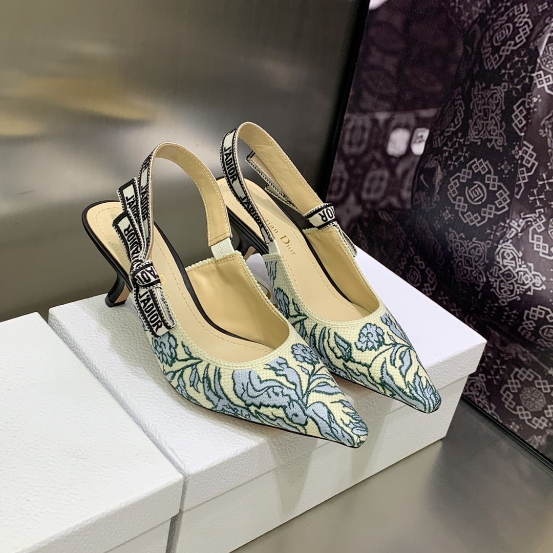 Luxury DiorJA Luxury DiorSlingback Pump 65 Duck Blue Embroidered Cotton with Gold-Tone Metallic Thread