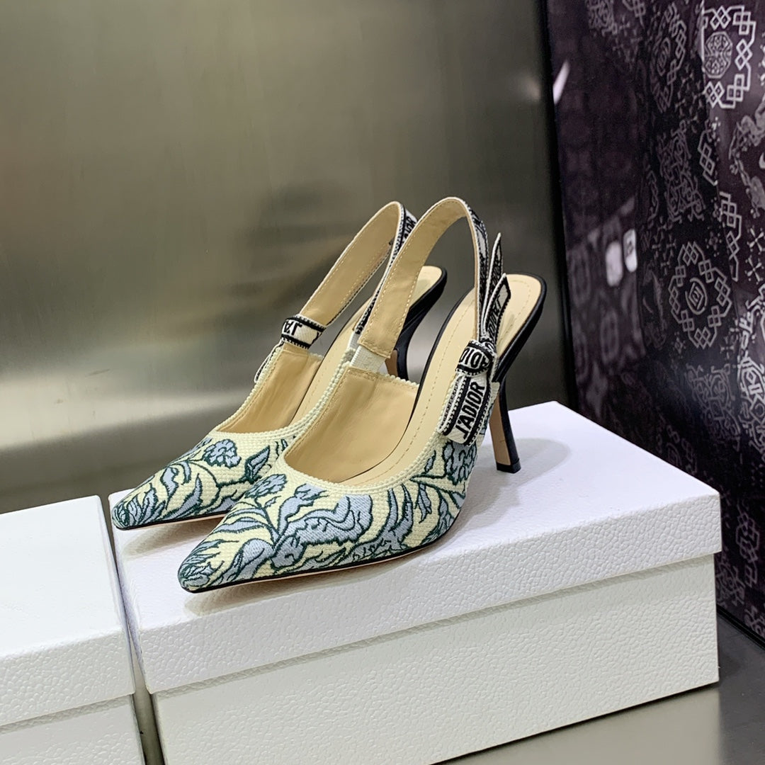 Luxury DiorJA Luxury DiorSlingback Pump 95 Duck Blue Embroidered Cotton with Gold-Tone Metallic Thread