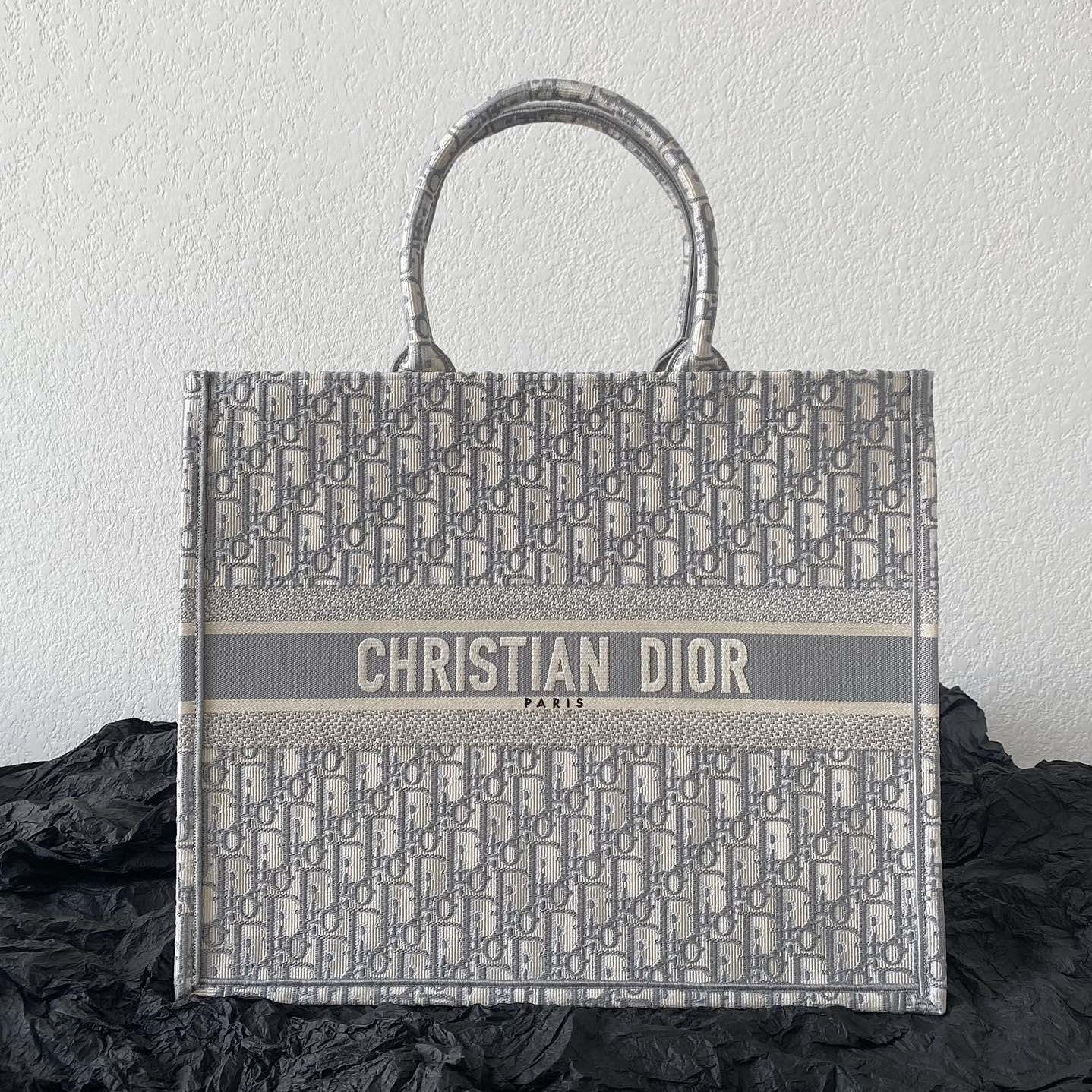 Luxury DiorLarge Book Tote 42cm Grey