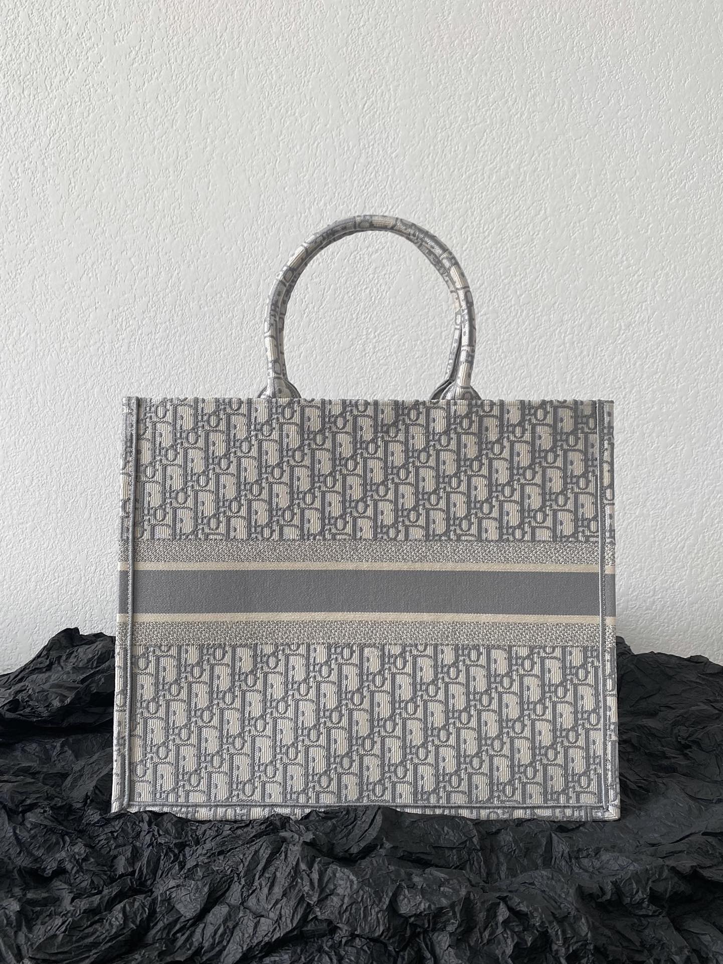 Luxury DiorLarge Book Tote 42cm Grey