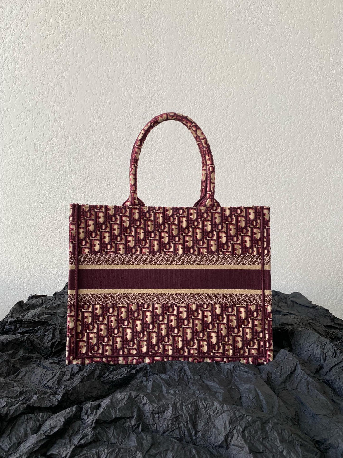 Luxury DiorMedium Book Tote 36cm Burgundy Retro Style D Letter Embroidery