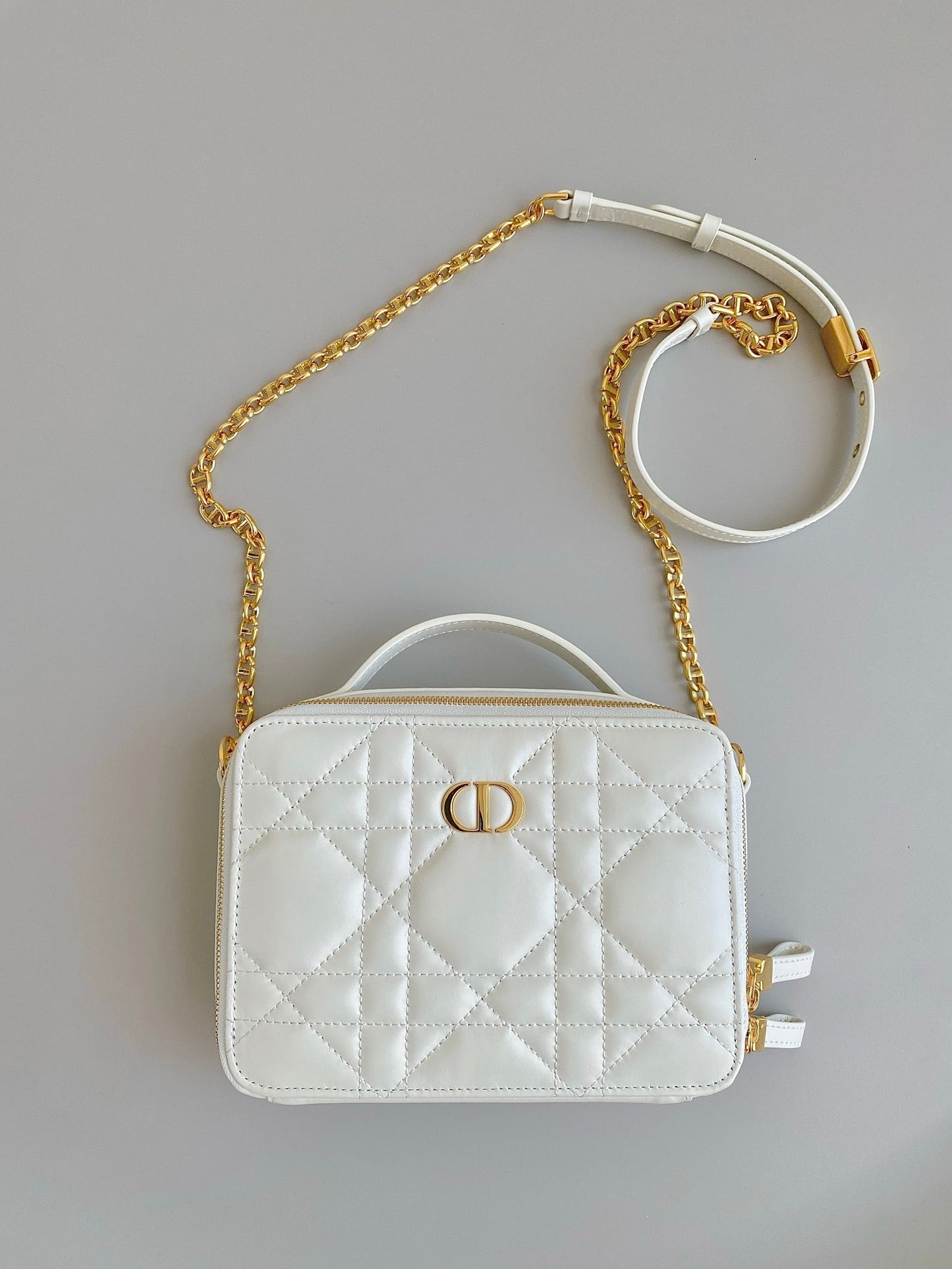 Luxury DiorCARO 18 CAMERA BAG IN WHITE CALFSKIN