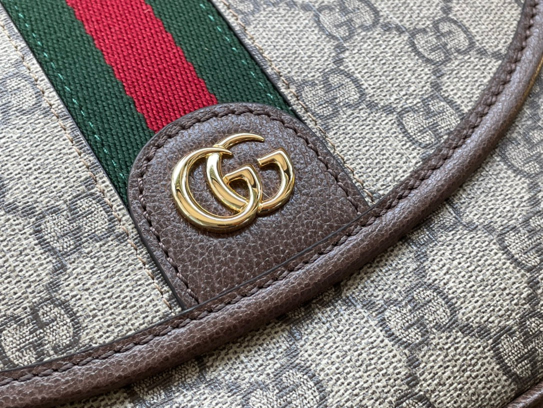 Luxury Gucci GG OPHIDIA SMALL 23 BAG IN BEIGE AND EBONY SUPREME CANVAS