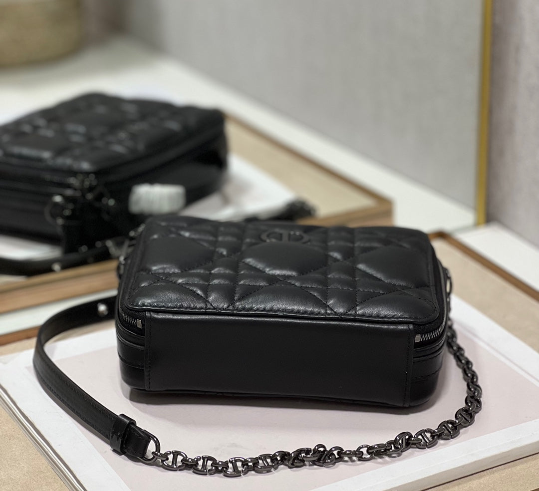 Luxury Diorcaro box 18 all black calfskin