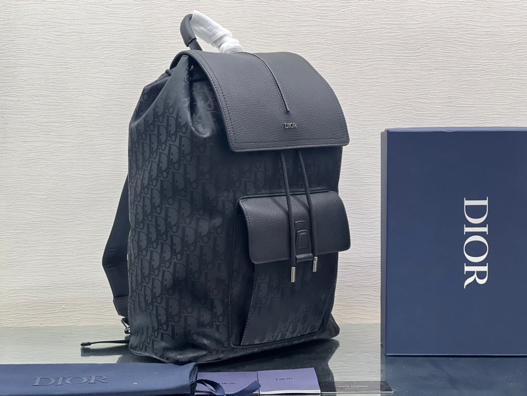 Luxury DiorMEDIUM BACKPACK 38 IN BLACK OBLIQUE MIRAGE CALFSKIN