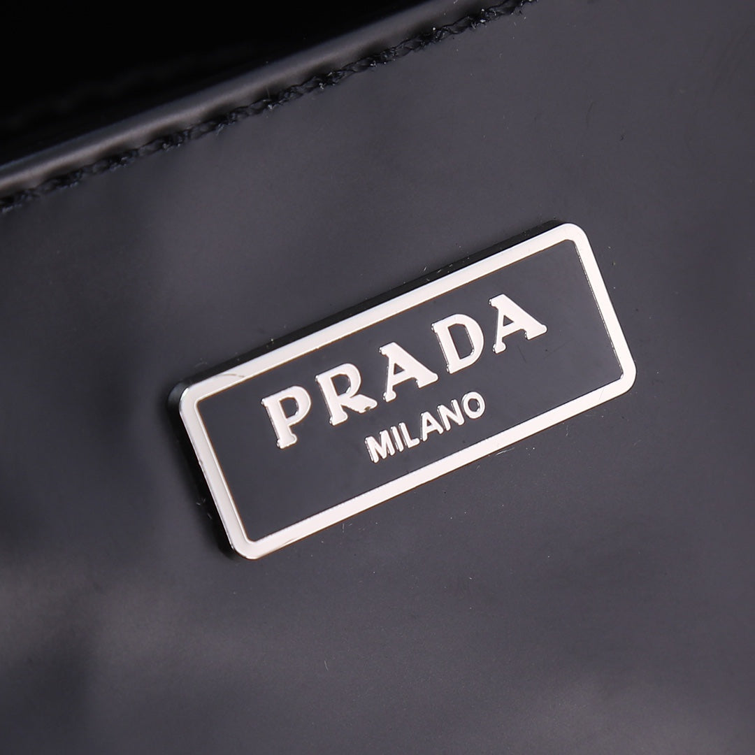 Luxury Prada23 BAG IN BLACK CALFSKIN SILVER HARDWARE