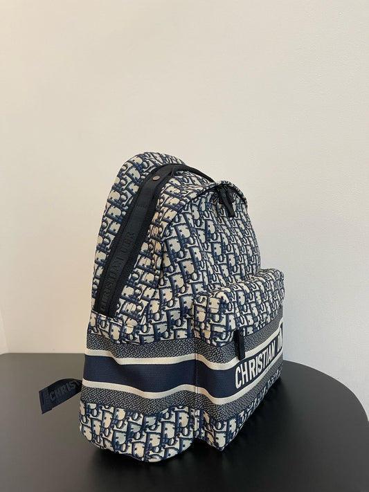 Luxury DiorTRAVEL BACKPACK 41 IN OBLIQUE JACQUARD