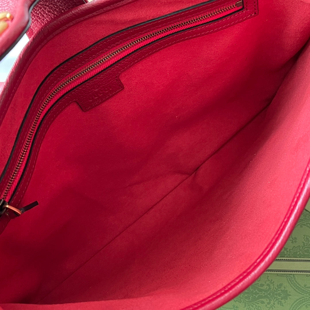 Luxury Gucci MEDIUM SHOULDER BAG 39 IN RED CALFSKIN GOLD HARDWARE