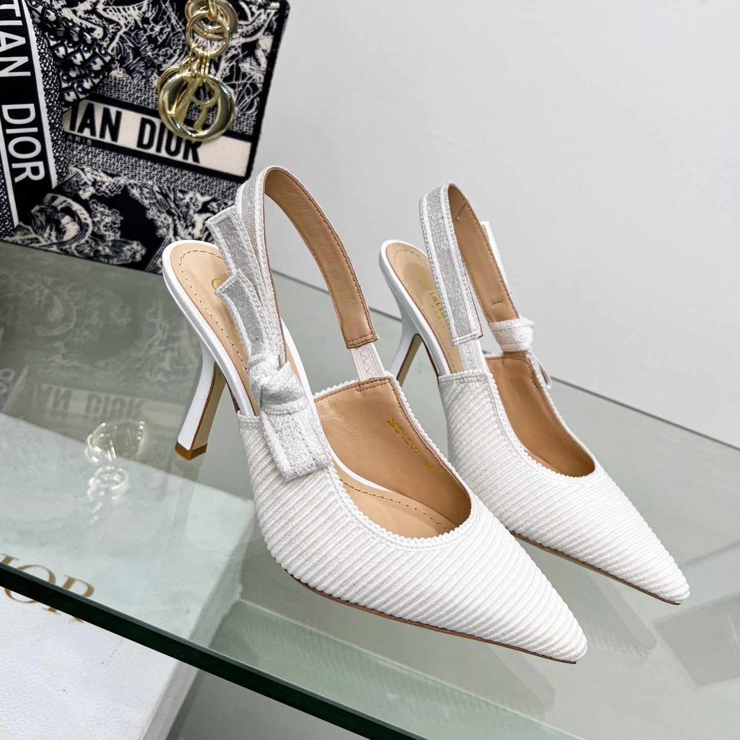Luxury Diorslingback pumps 95 white embroidered cotton