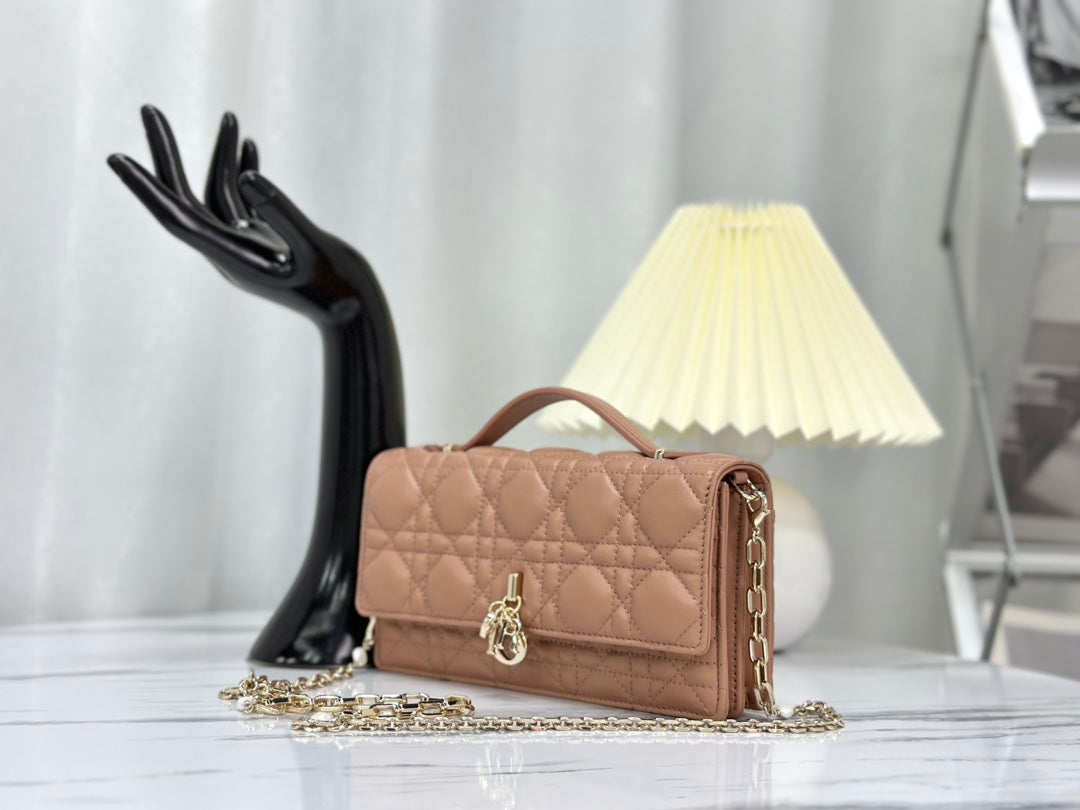 Luxury DiorLADY CHAIN BAG 21 IN ALMOND BEIGE LAMBSKIN