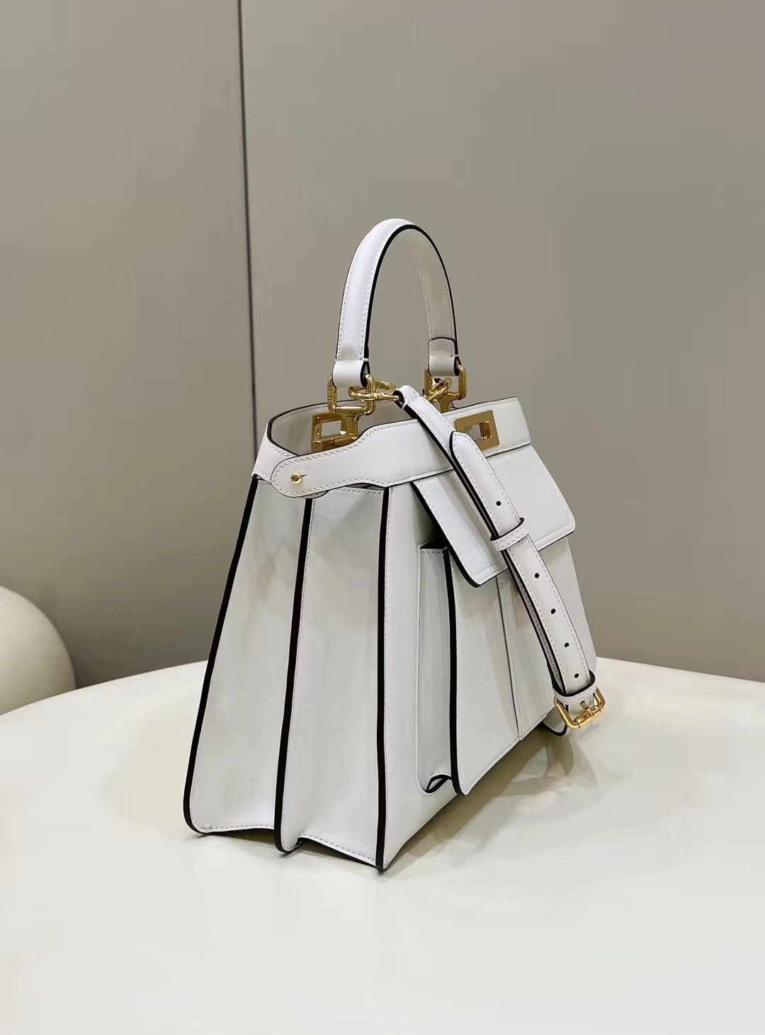 Luxury FendiLuxury FendiPEEKABOO 33 BAG IN WHITE CALFSKIN WITH STRAP GOLD HARDWARE