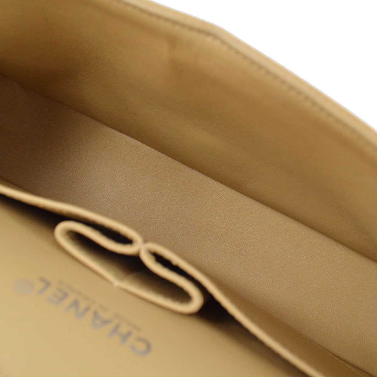 CHANEL 2000-2001 Classic Double Flap Medium SHW Beige Caviar 46370