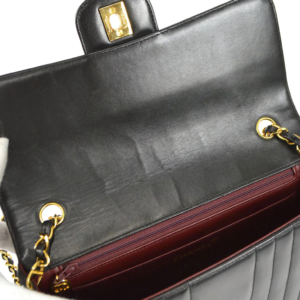 CHANEL★ 1991-1994 Vertical Classic Single Flap Medium 46484