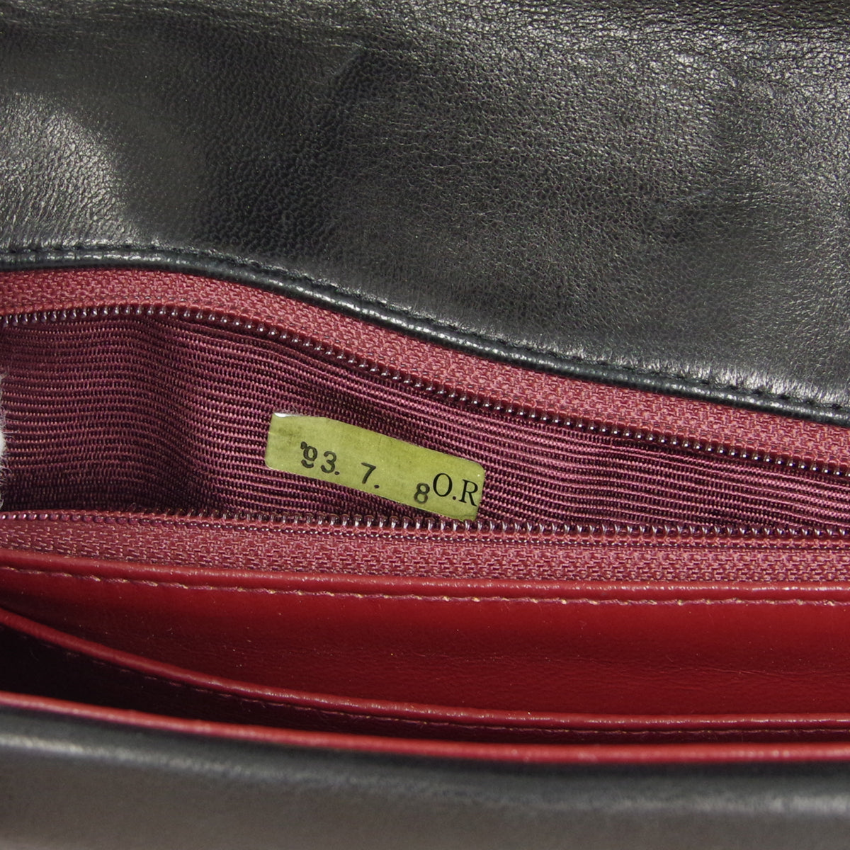 CHANEL 1991-1994 Horizontal Flap Small Black Lambskin 17861