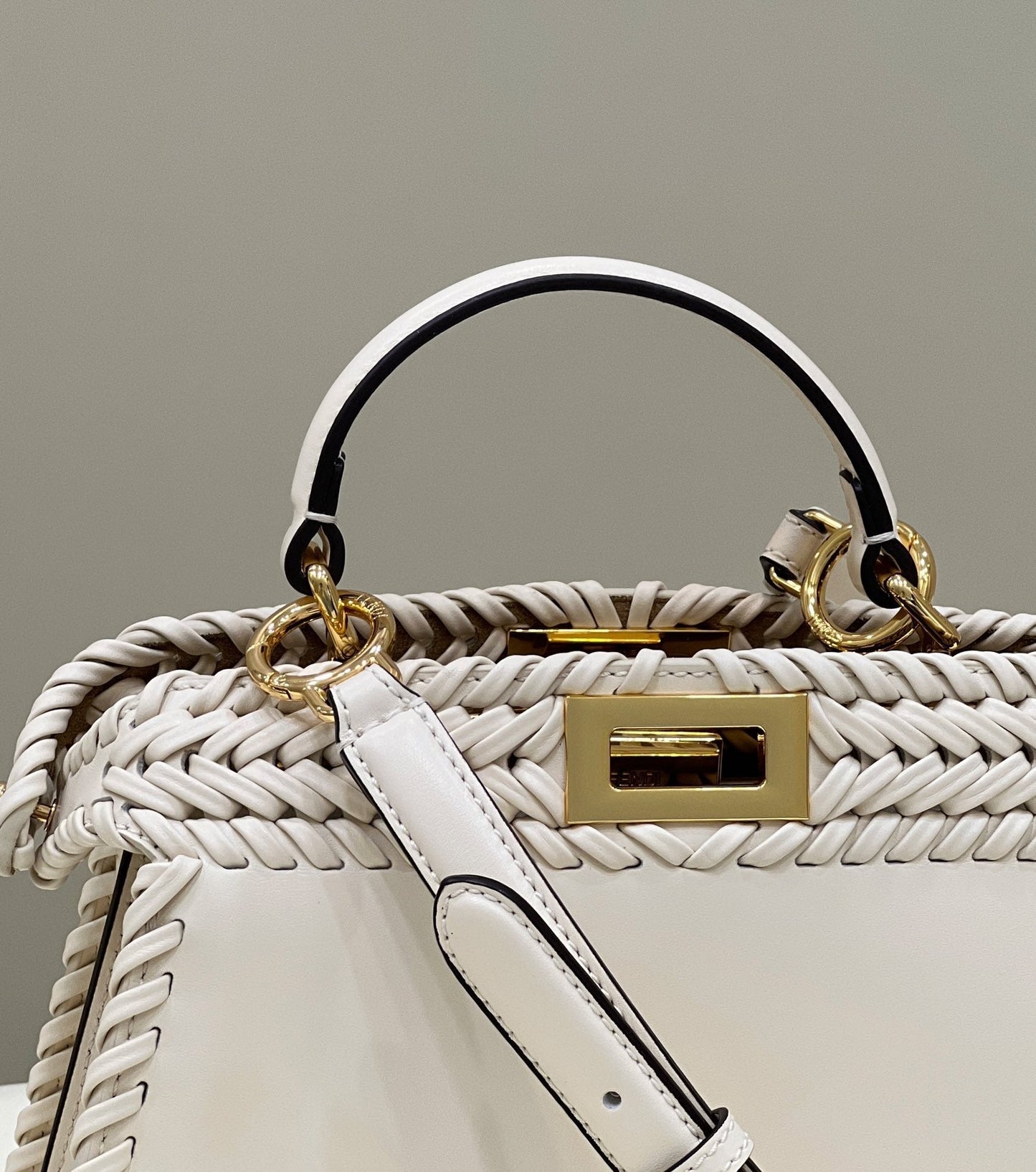 Luxury FendiPEEKABOO ISEEU 27 IN WHITE SMOOTH CALFSKIN WITH WOVEN TRIM GOLD HARDWARE